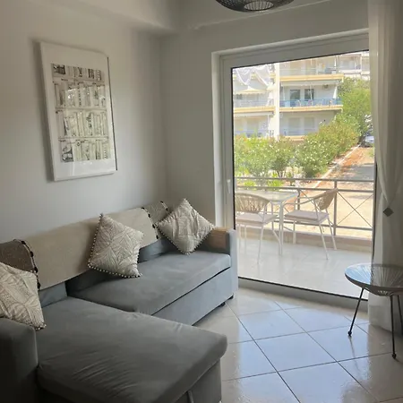 Daisy's One-bedroom Tolón