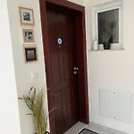 דירה Daisy's One-bedroom