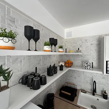 Daisy's One-bedroom Apartment