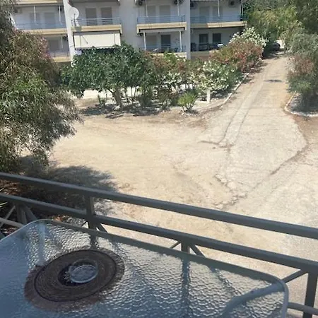 Lägenhet Daisy's One-bedroom