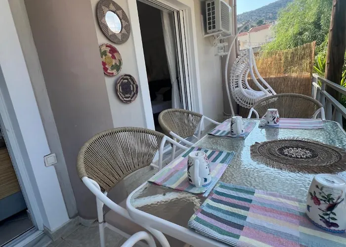 Daisy's One-bedroom Tolo